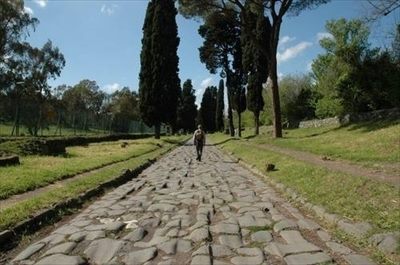 Camminata Meditativa lungo la Via Appia Antica‏